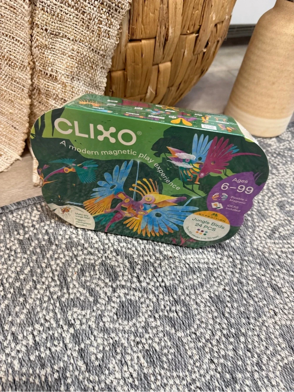 Clixo new tropical